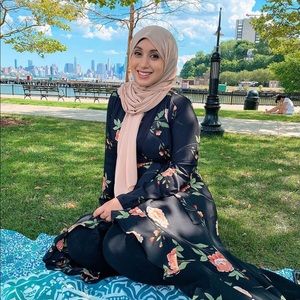 Meet your Posher, Maha